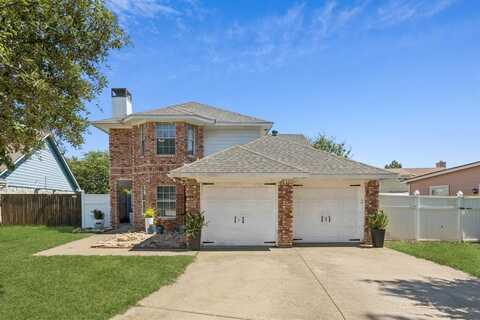 4673 Feathercrest Drive, Fort Worth, TX 76137