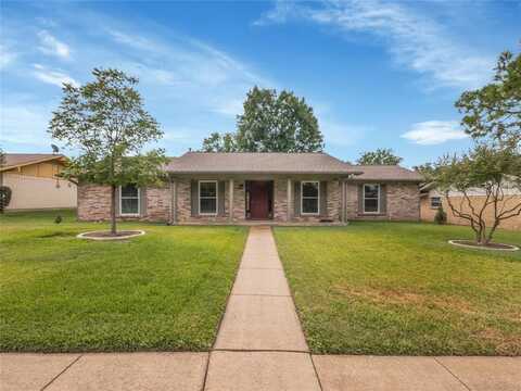 13110 Pennystone Drive, Farmers Branch, TX 75244