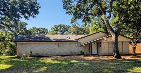 829 Joanna Drive, Hurst, TX 76053