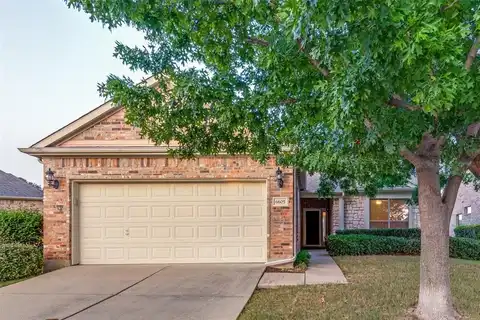 6605 Algarve Drive, Denton, TX 76210
