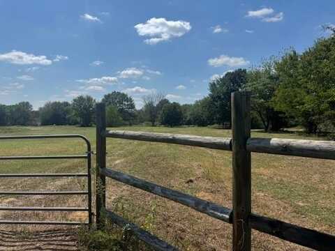 805 Farm To Market 1395, Edgewood, TX 75117
