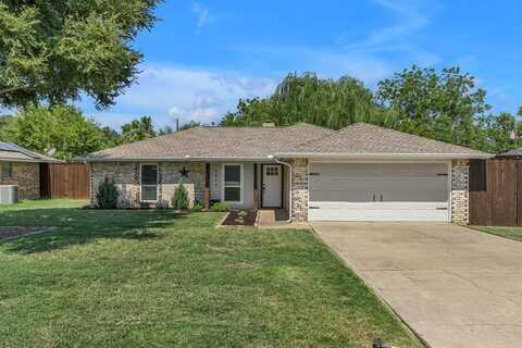 2504 Boulder Drive, Corinth, TX 76210