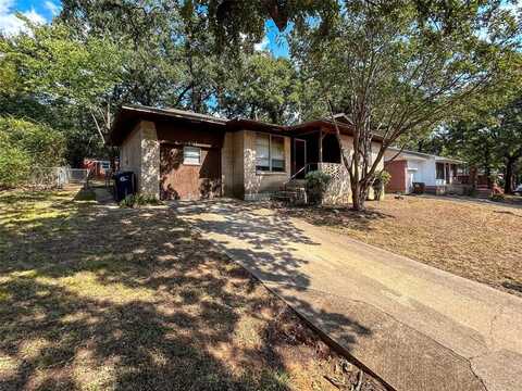 2115 Mercedes Road, Denton, TX 76205