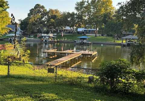 149 Big Chief Drive, Gun Barrel City, TX 75156
