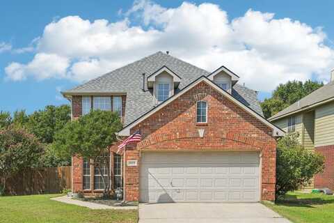 5429 Pecan Creek Circle, Fort Worth, TX 76244