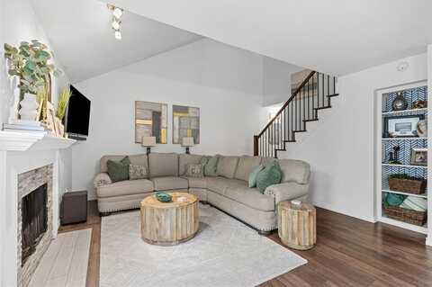 8439 Barnaby Street, Dallas, TX 75243