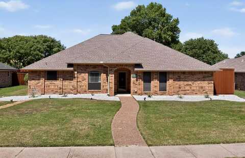 903 Willow Brook Drive, Allen, TX 75002