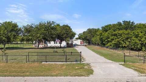 18950 Doubletree Drive, Justin, TX 76247