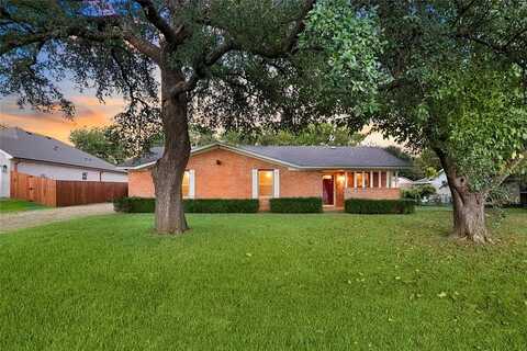 102 Creekview Drive W, Red Oak, TX 75154