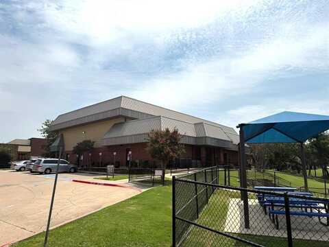 18211 Kelly Boulevard, Dallas, TX 75287