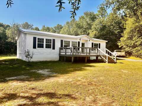 10732 Huckabaa Rd., Red Level, AL 36474