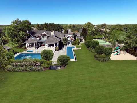 34 Cobb Hill Lane, Water Mill, NY 11976