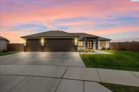 6115 W 32nd Ave, Kennewick, WA 99338