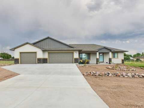 610 S Greenway Ave, Pueblo West, CO 81007