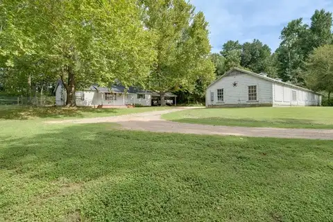 1310 N North Link, PALESTINE, TX 75801