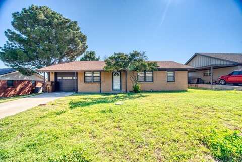 2711 Cindy Lane, Big Spring, TX 79720