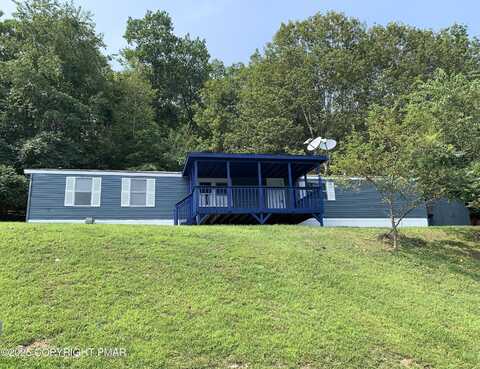 153 Paul Terrace W, Scotrun, PA 18355