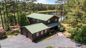 105 Lakewood Drive, Aberdeen, NC 28315