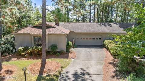 116 Sherwood Road, West End, NC 27376