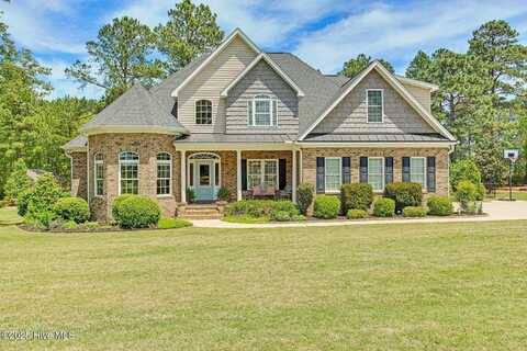 103 Tomahawk Court, Whispering Pines, NC 28327