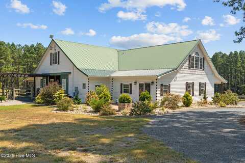 514 Pasture Circle, Aberdeen, NC 28315