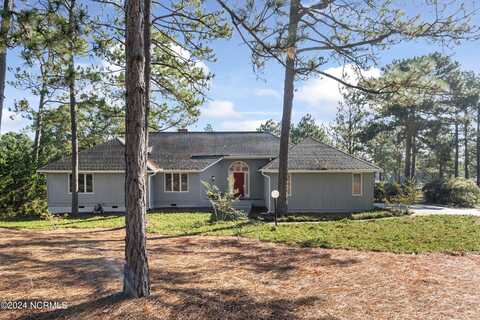 27 Deerwood Court, Pinehurst, NC 28374