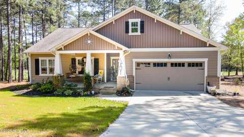130 Cambridge Lane, West End, NC 27376