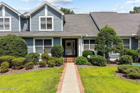 227 Knoll Road N, Southern Pines, NC 28387