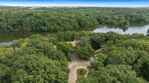 705 Rock, DIXON, IL 61021
