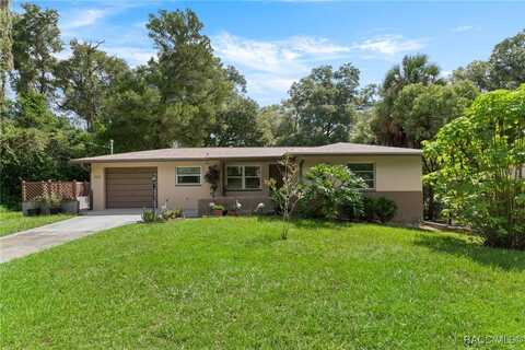 3415 S Apopka Avenue, Inverness, FL 34452