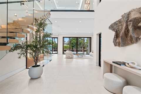 2405 Castilla Isle, Fort Lauderdale, FL 33301