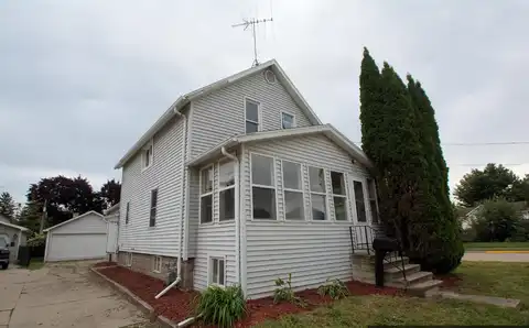 1402 WALNUT Street, OSHKOSH, WI 54901