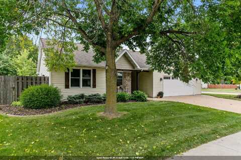 1901 FIELDCREST Drive, KAUKAUNA, WI 54130
