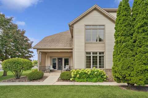 341 WINNEBAGO Drive, FOND DU LAC, WI 54935