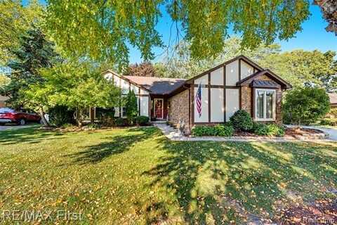 33081 Willow Lane, Fraser, MI 48026