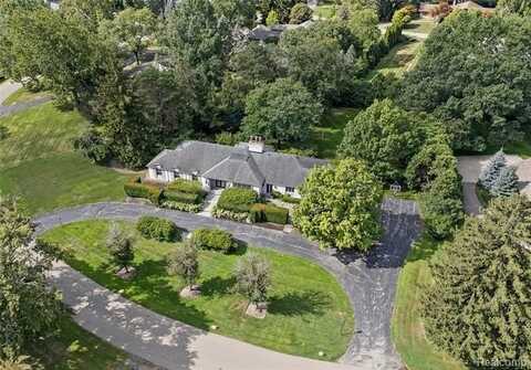 191 Marblehead Drive, Bloomfield Hills, MI 48304
