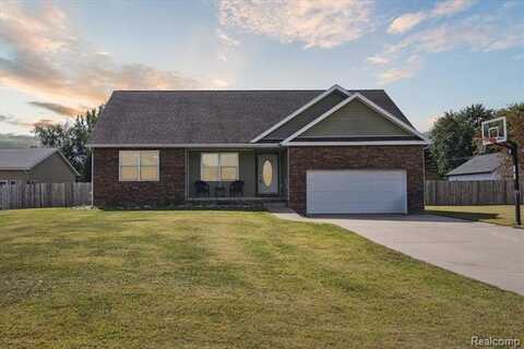 725 Alexander Lane, Vassar, MI 48768