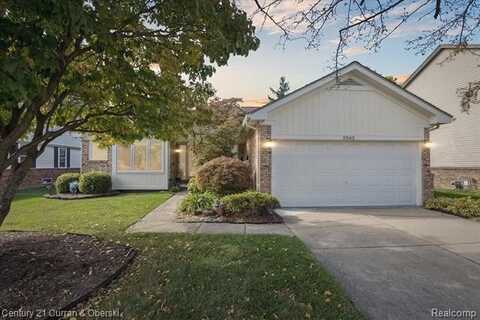 2562 Woodmont Drive E, Canton, MI 48188