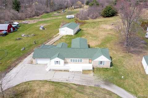 5428 GRATIOT Avenue, St. Clair, MI 48079
