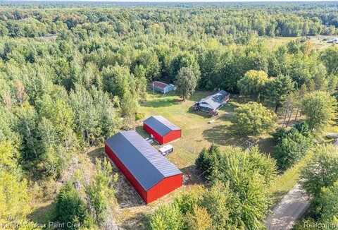 5852 NW County Line Road, Coleman, MI 48618
