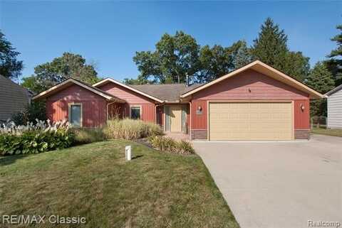 3312 Greenlawn Avenue, Commerce Township, MI 48382