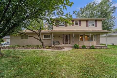 2072 Belle Vernon Drive, Rochester Hills, MI 48309