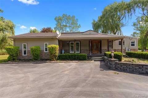 8145 Lindsey Road, Casco, MI 48064