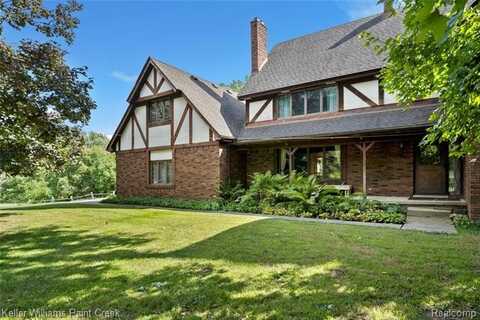 5500 Seymour Lake Road, Oxford, MI 48371