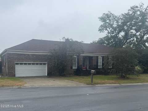 101 Church Street, Princeville, NC 27886