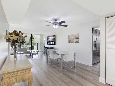 11090 Green Lake Drive, Boynton Beach, FL 33437