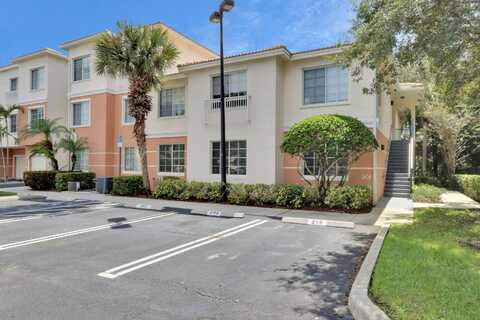 2111 Myrtlewood Circle E, Palm Beach Gardens, FL 33418
