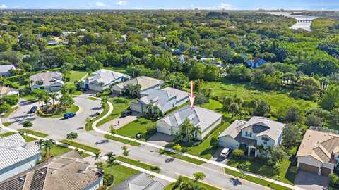 127 Shores Pointe Drive, Jupiter, FL 33458