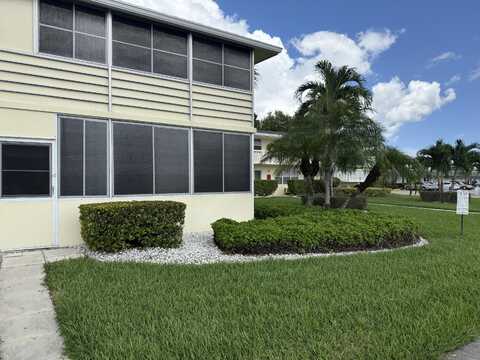 178 Sheffield, West Palm Beach, FL 33417