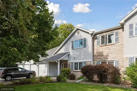7278 Hunters Run, Eden Prairie, MN 55346